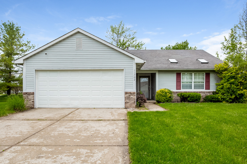 11702 Shannon Pointe Rd Indianapolis, IN 46229